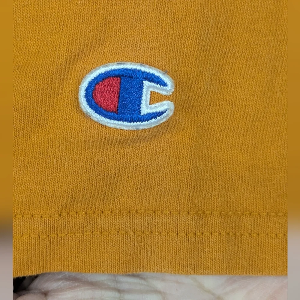 Champion Size Medium Vintage Short Sleeve T-shirt In Orange - Picture 4 of 8